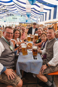 Im Festzelt mit Holger Grießhammer